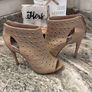 Stylish Tan Peep-Toe Heels